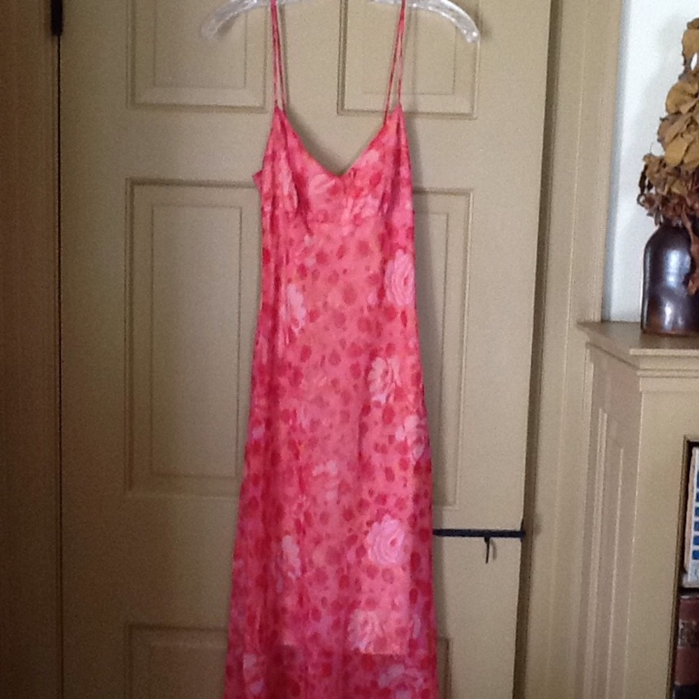 Sundress - Picture 2 of 3